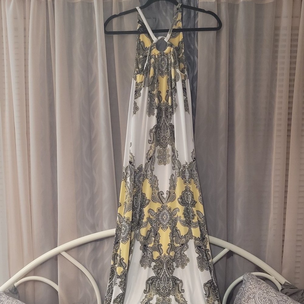Hi Lo Paisley White/Yellow and BlackHalter Dress with small metal embellishments